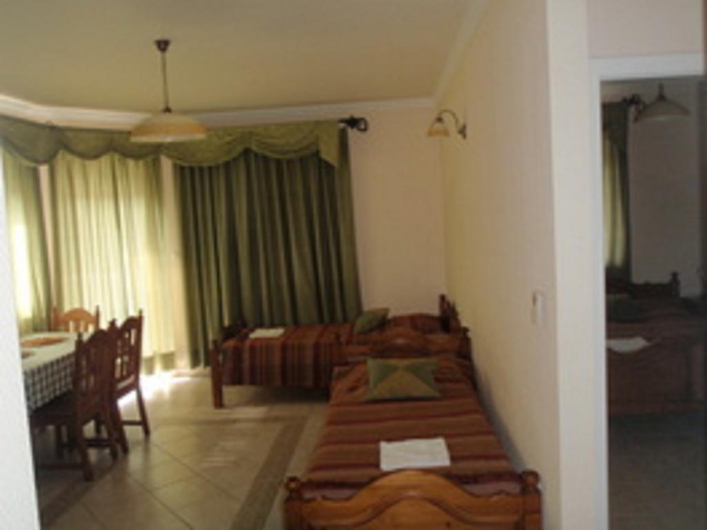 Margaréta Apartmanház Apartamento Hajdúszoboszló Quarto foto