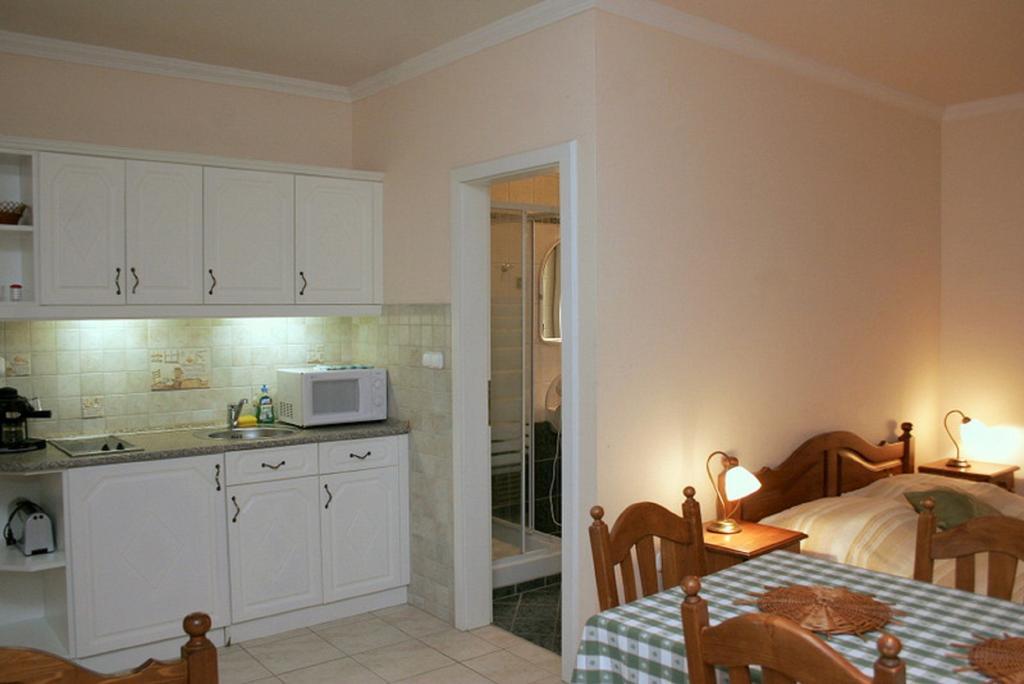 Margaréta Apartmanház Apartamento Hajdúszoboszló Exterior foto